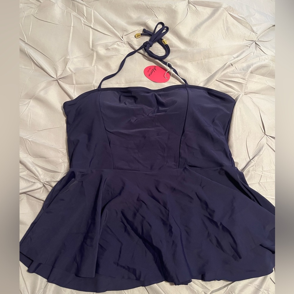 Adome size Large swim top / tankini